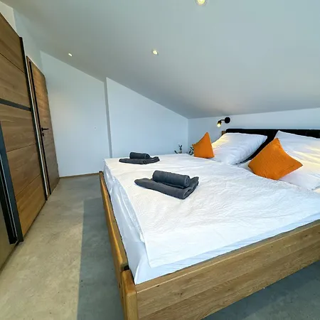 Апартаменты Ferienwohnung Eggstaett *